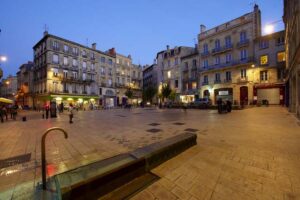 place fernand lafargue night