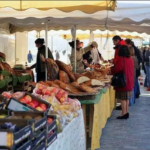 chartrons sunday market bordeaux